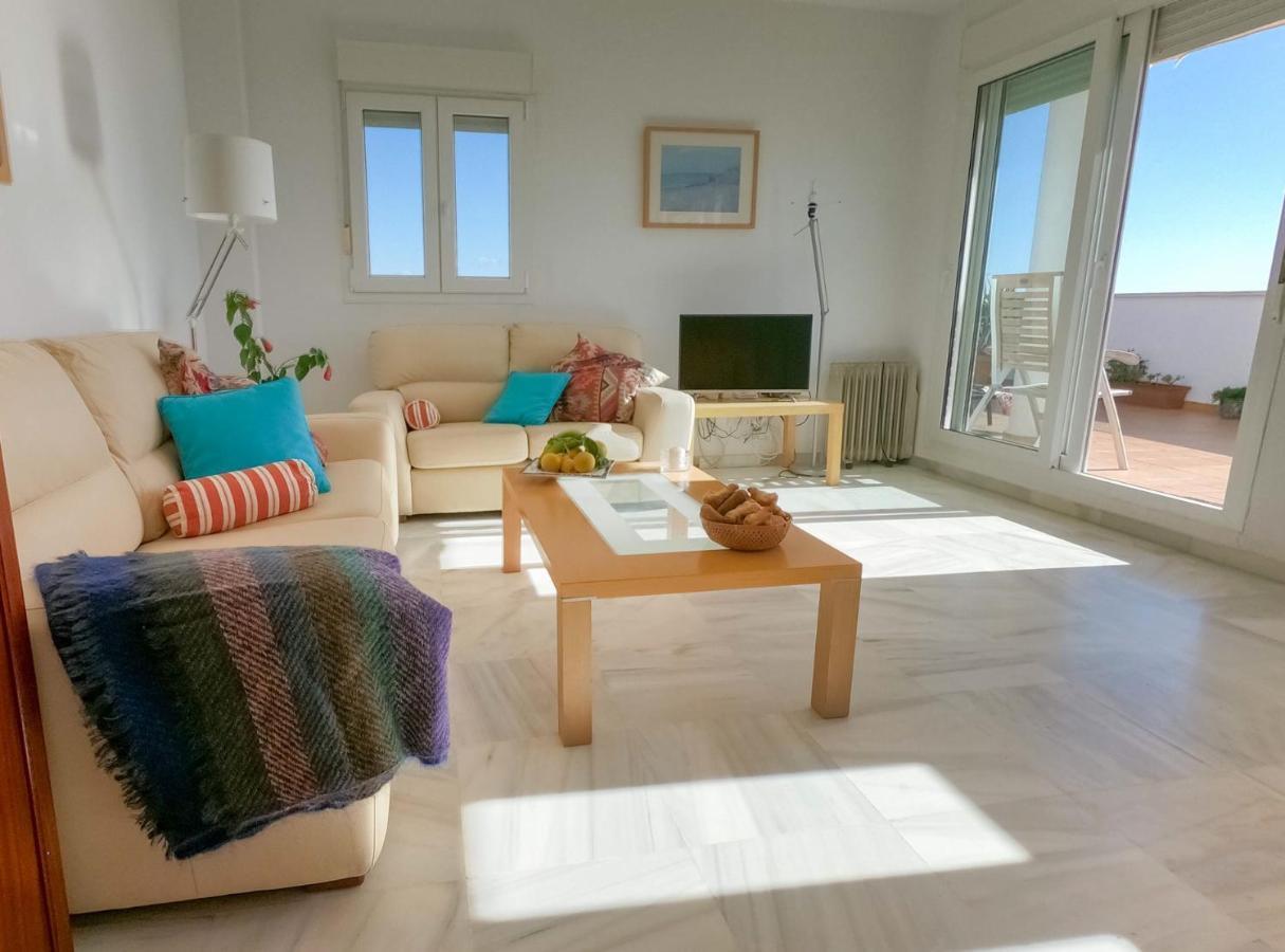 Terraza Trafalgar Apartamento Tipo Penthouse Con Enorme Terraza Y Vistas Al Mar كونيل ذي لا فرونتيرا المظهر الخارجي الصورة