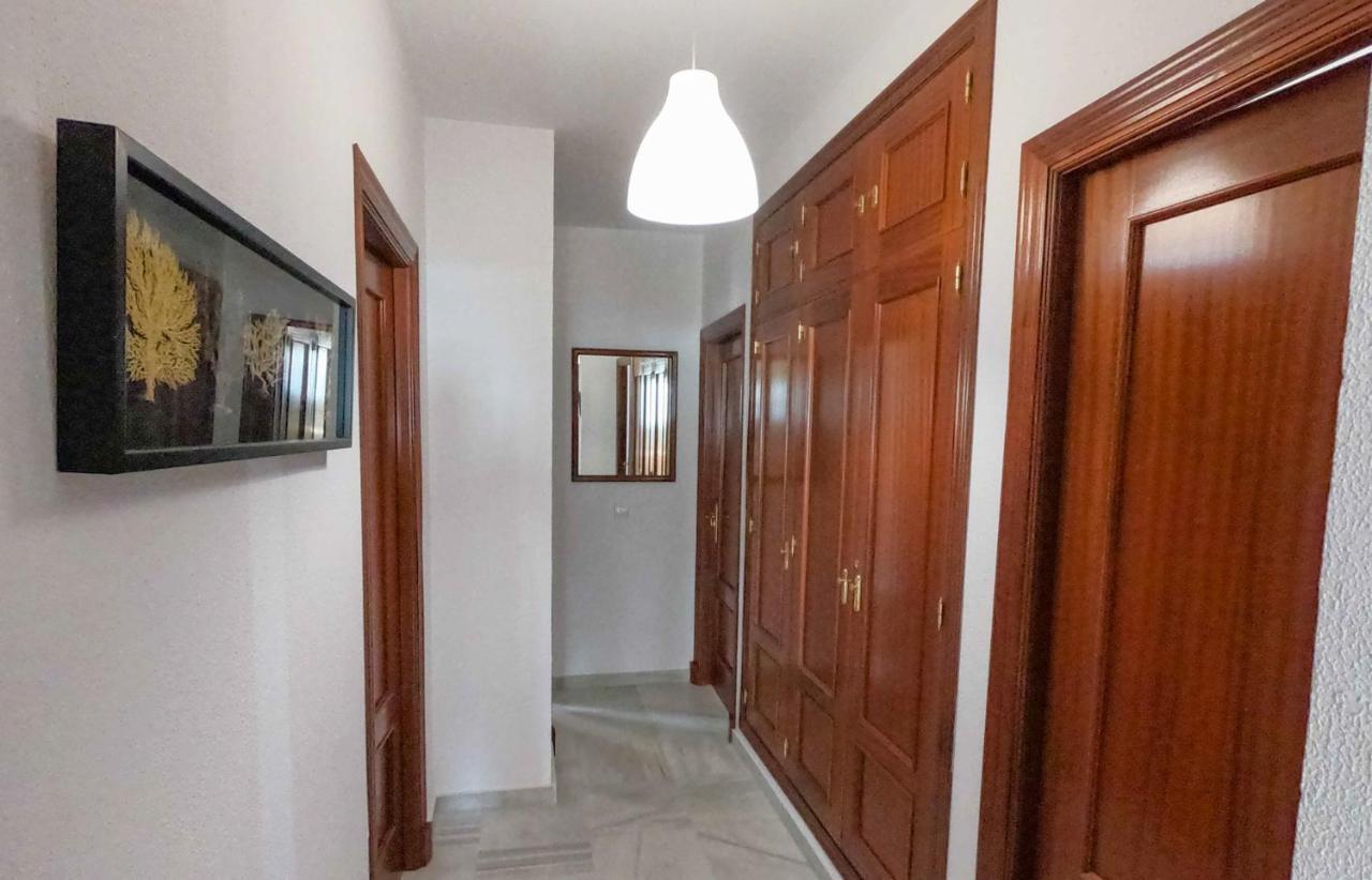 Terraza Trafalgar Apartamento Tipo Penthouse Con Enorme Terraza Y Vistas Al Mar كونيل ذي لا فرونتيرا المظهر الخارجي الصورة